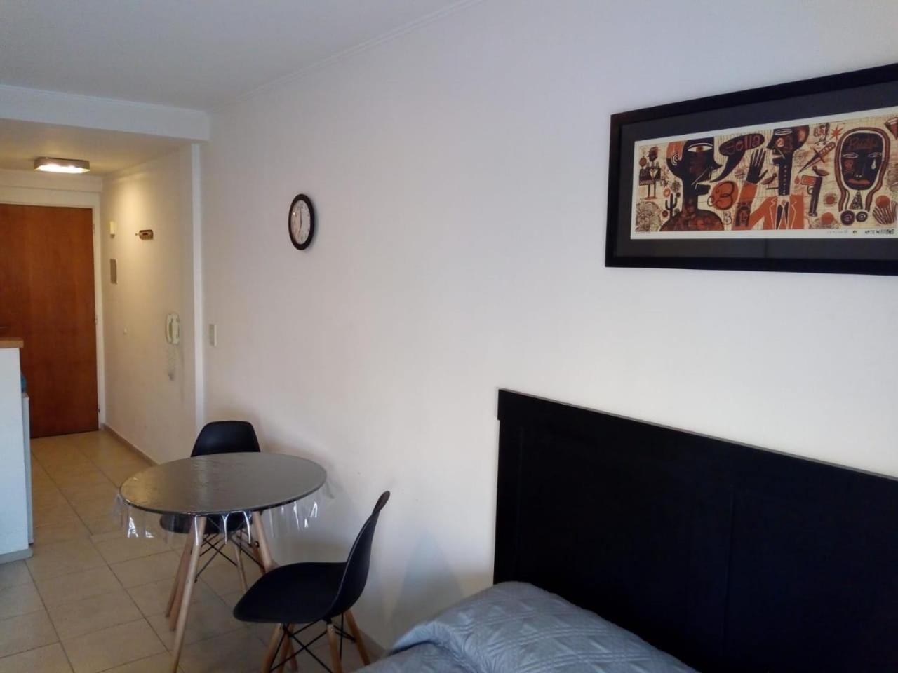 Monoambiente Barrio Martin Apartment โรซาริโอ ภายนอก รูปภาพ